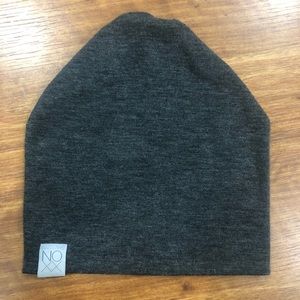 Noxx beanie. Charcoal grey
